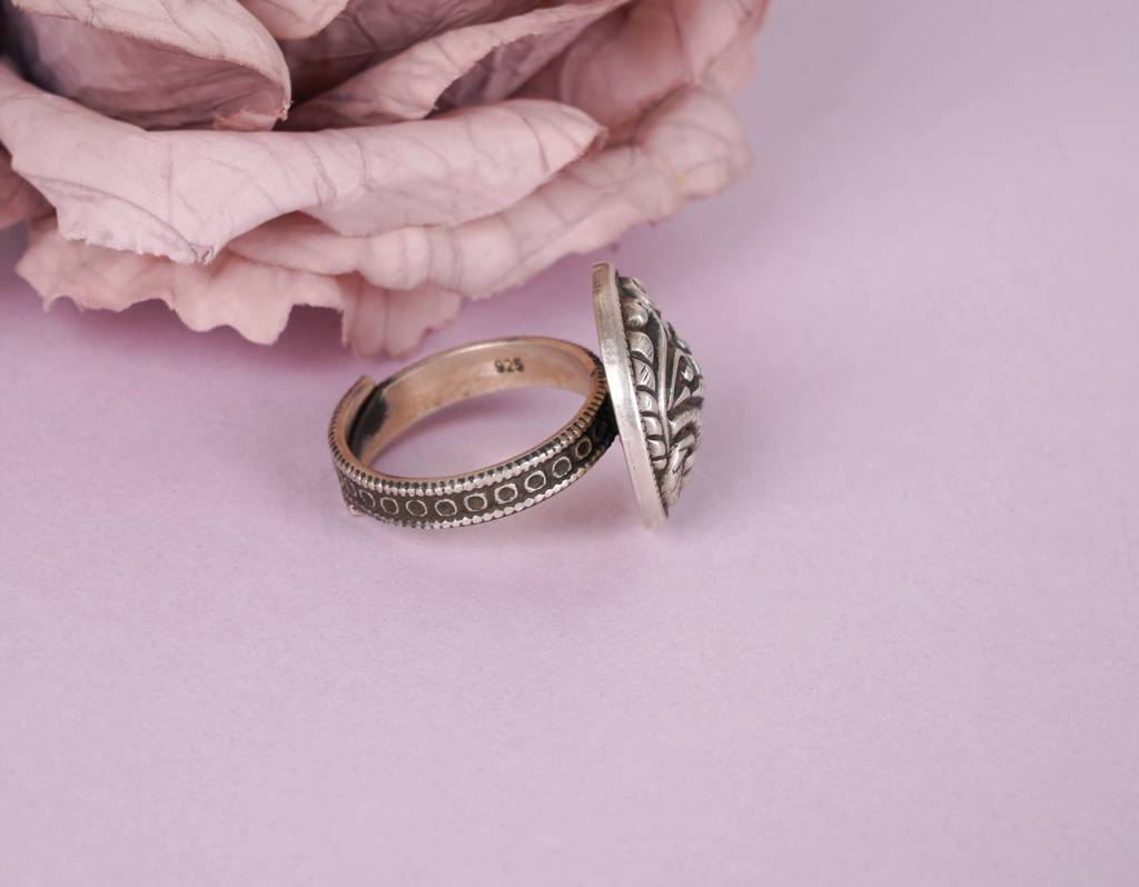 925 Sterling Silver Peacock Motif Embossed Versatile Ring : SR1013-1
