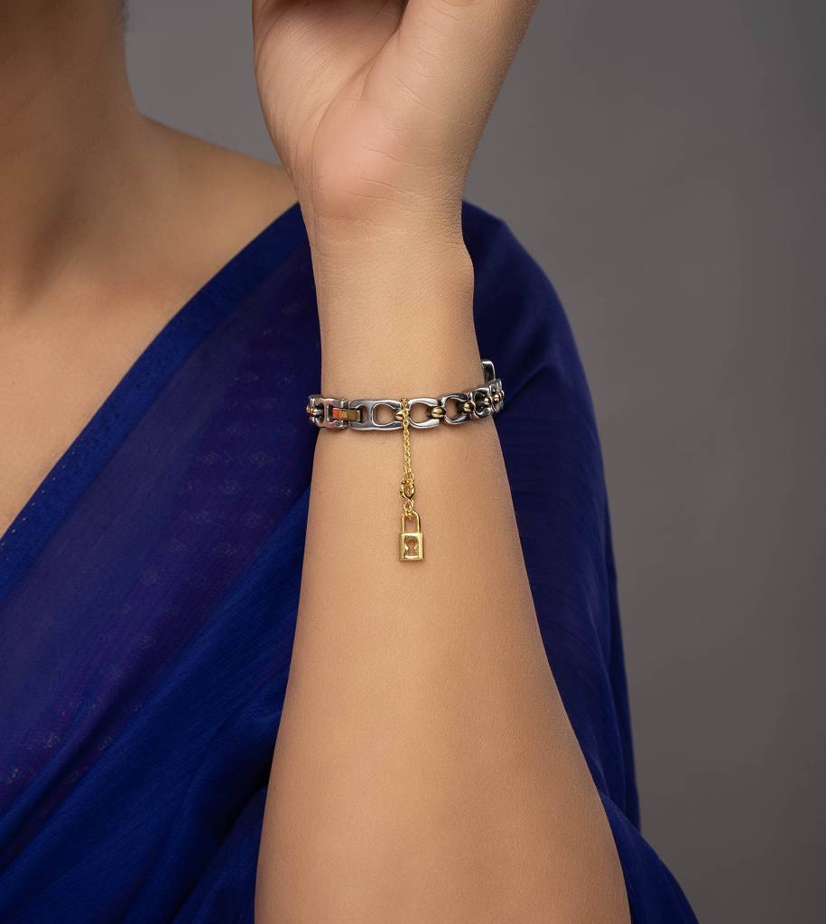 925 Silver Lock Watch Charm : CSWC382