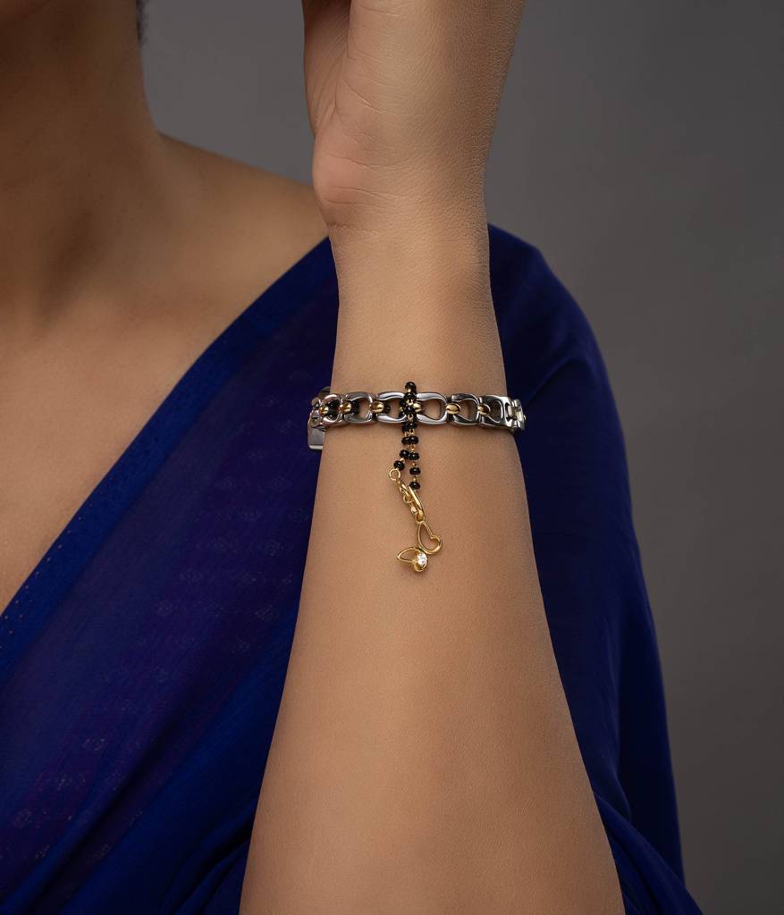 925 Silver Vanaja Watch Charm : CSWC385