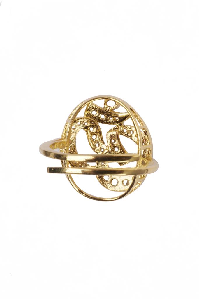 Om Ring : CS83