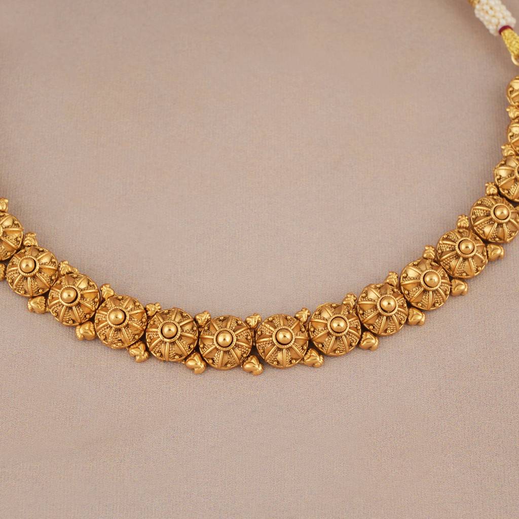 Cute Sleek Antique Plain Gold Choker Necklace Set : SJ393