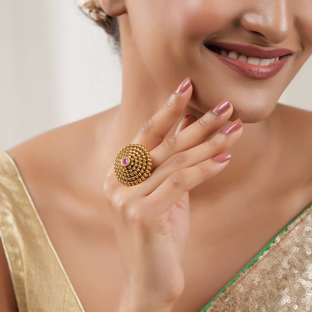 Stunning Antique Gold Intricate Ruby Adjustable Finger Ring : SJ394