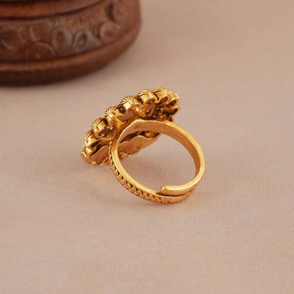 Beautiful Antique Gold Ruby Stone Adjustable Finger Ring : SJ401