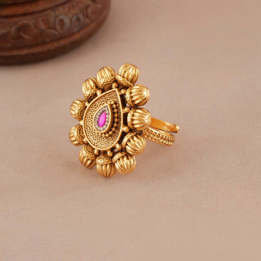 Stunning Antique Gold Ruby Stone Adjustable Finger Ring : SJ411