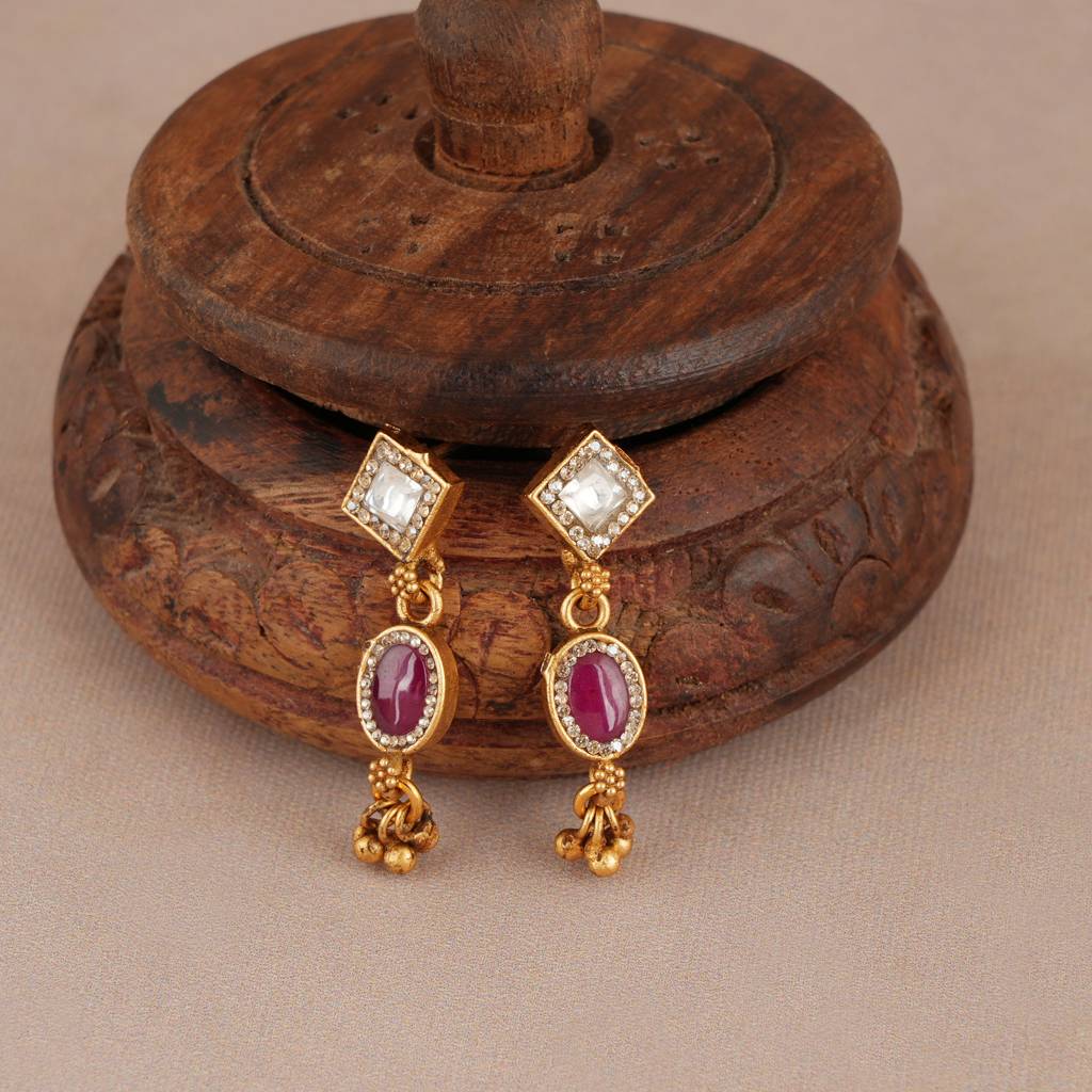 Elegant Sleek Multicolor Stone String Necklace Set : SJ435