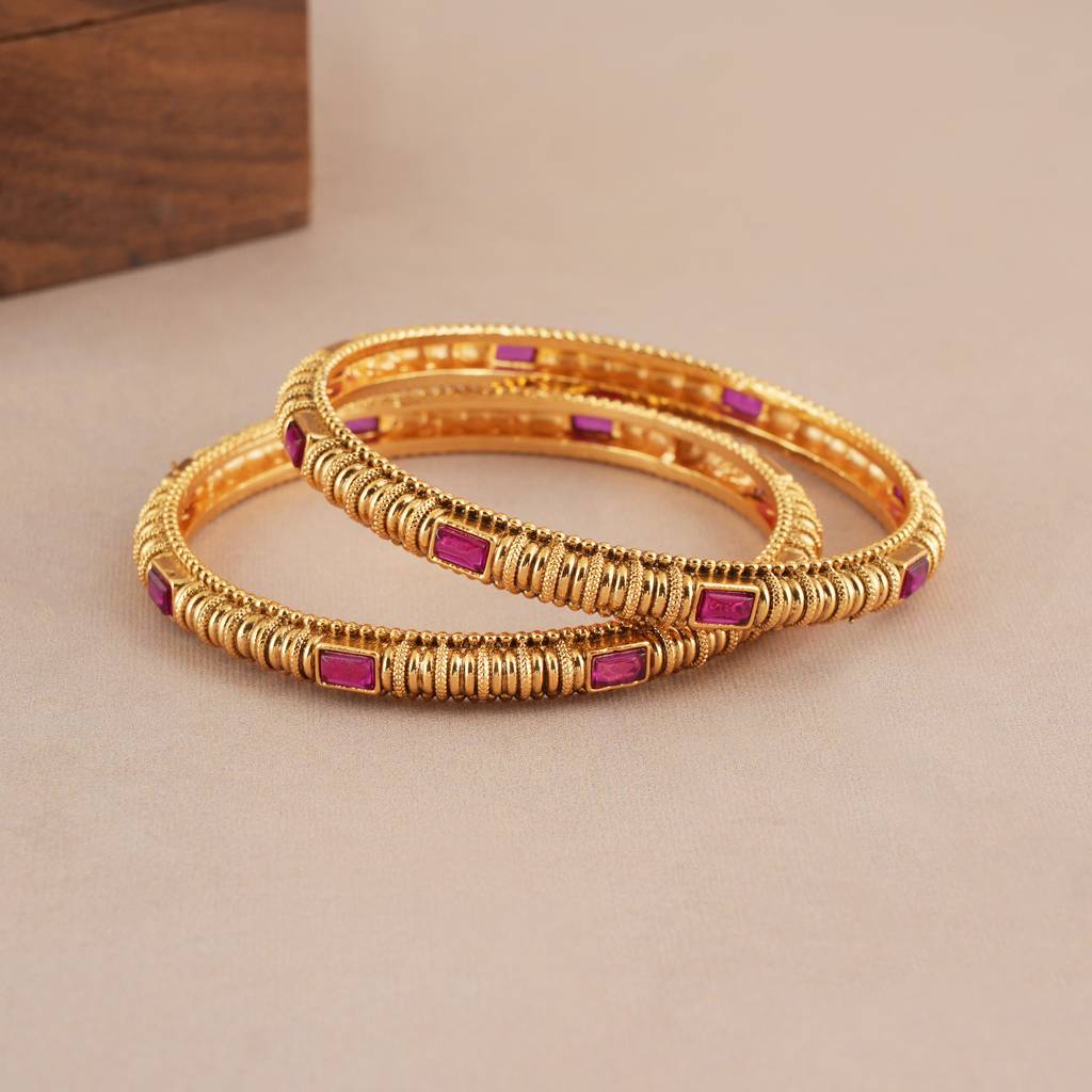 Traditional Antique Gold Ruby Bangle Set : SJ444
