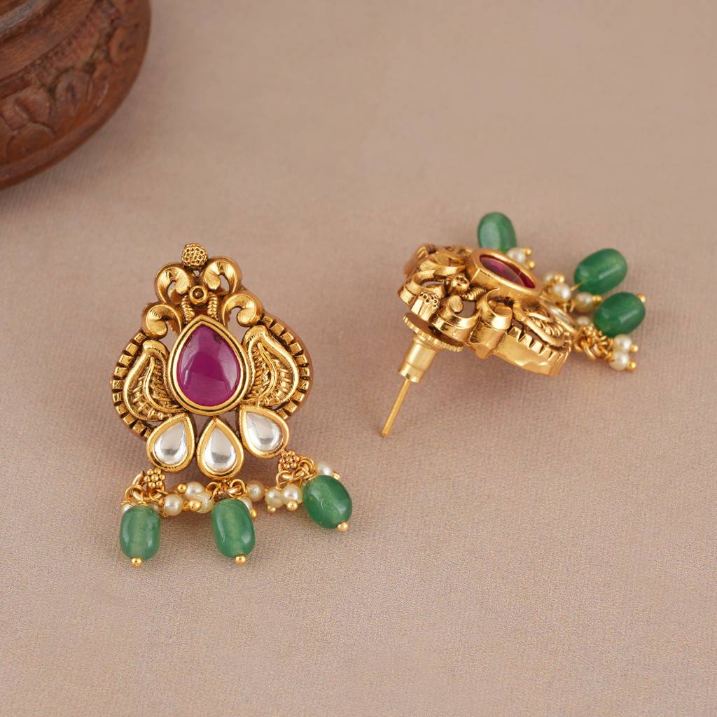 Traditional Emerald Stone Drop Antique Gold Kundan Earring : SJ448