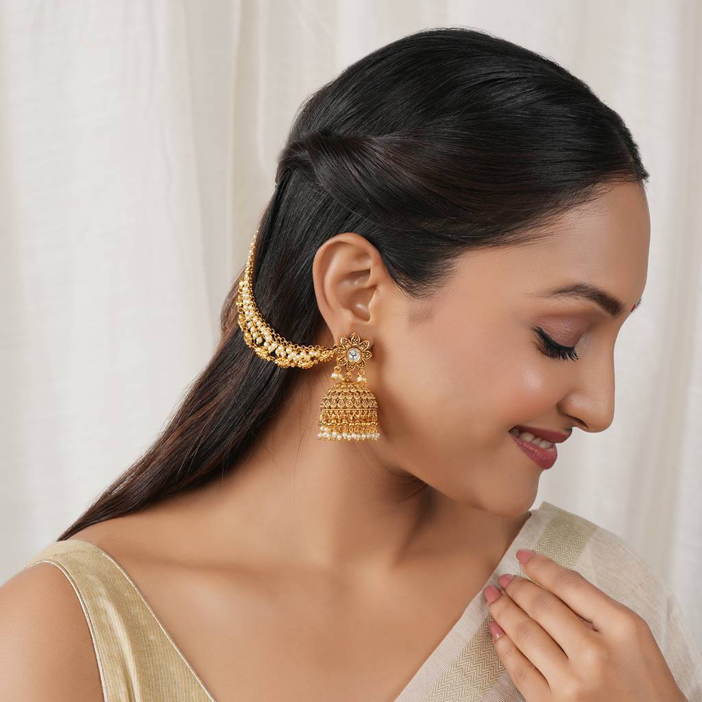 Pearl Antique Gold Three Line Ear Chain : SJ452