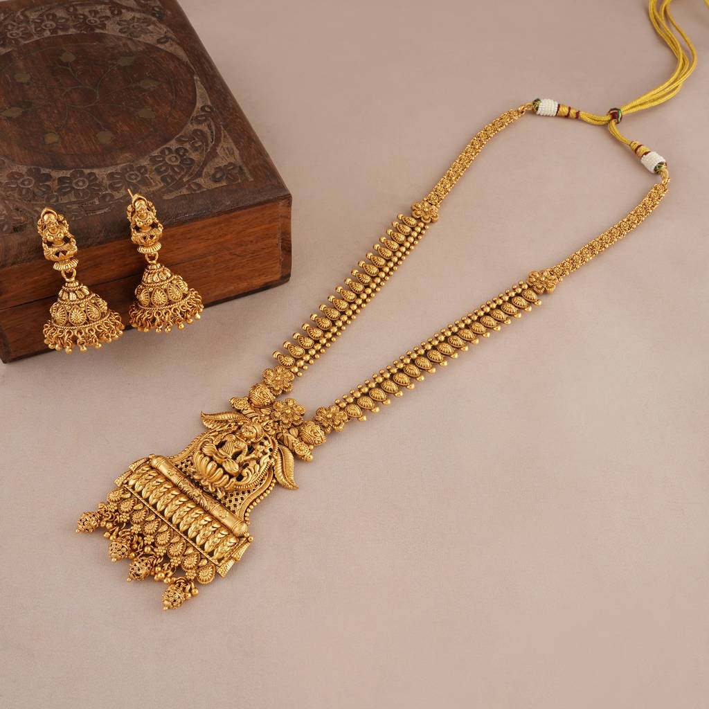 Beautiful Long Antique Gold Maa Lakshmi Necklace Set I Temple Jewellery : SJ476