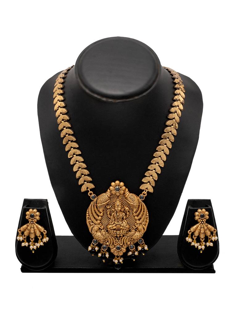 Traditional Indian Antique Gold Plated Kundan, Cz Studded Pendant Necklace With Matching Earring & Pearls Jewelle : SJN_295_BK