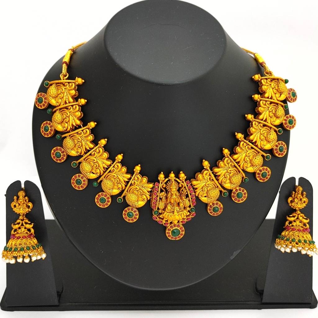 Estele Gold Plated Divinely Crafted Lakshmi Ji Temple Necklace Set With Crystals And Pearl : OS-5161-MEHNKER