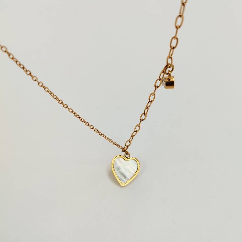 Gold Plated Stainless Steel Marie Heart Necklace : (S)N-H-3-0