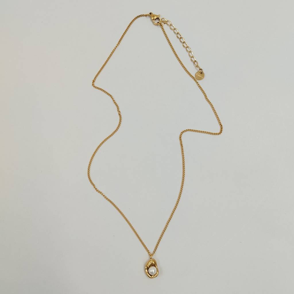 Gold Plated Stainless Steel Marta Pearl Necklace : (S)N-P-1-0