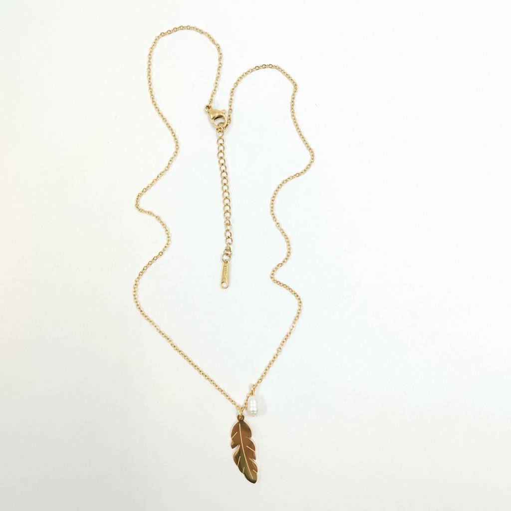 Gold Plated Stainless Steel Leaf Pearl Necklace : (S)N-P-3-0