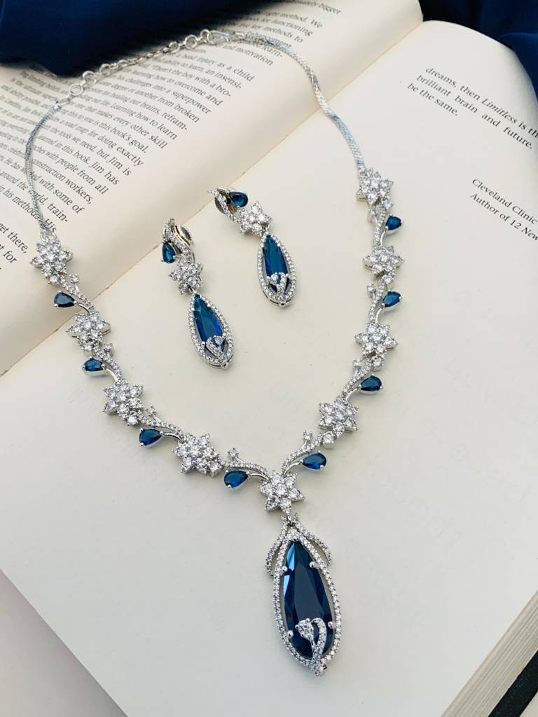 Sophisticated Silver Plated American Diamond Necklace-Spaddmnc07Bluer01 : SPADDMNC07BlueR01