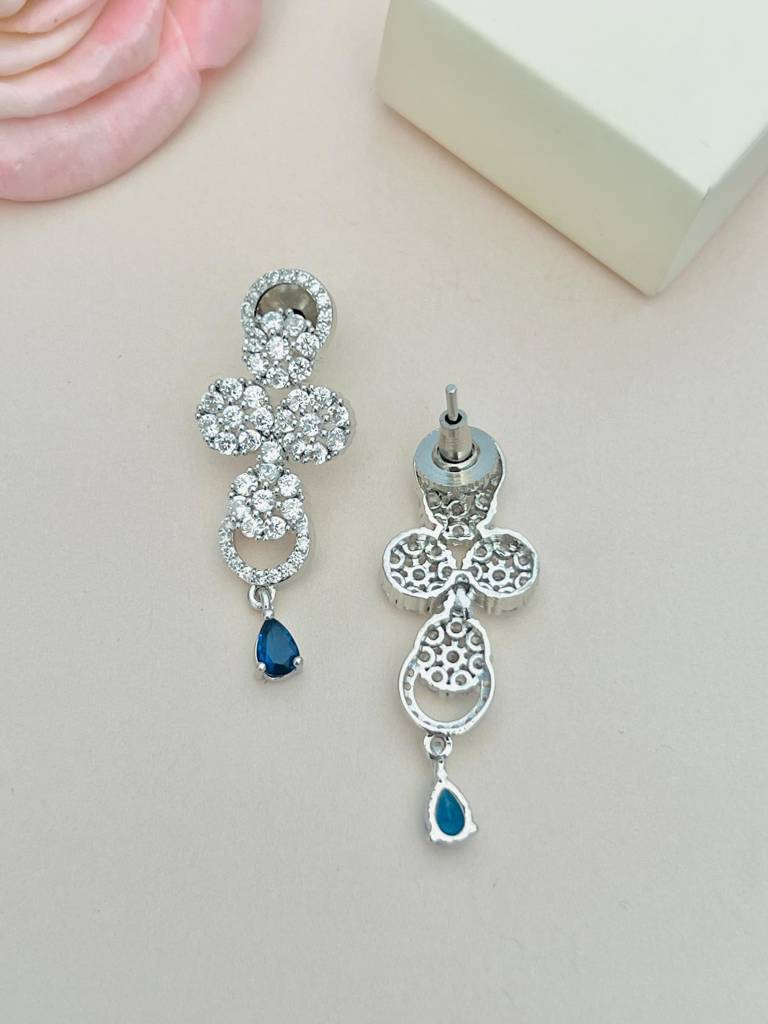 Sophisticated Silver Plated American Diamond Necklace-Spaddmnc36Bluer02 : SPADDMNC36BlueR02