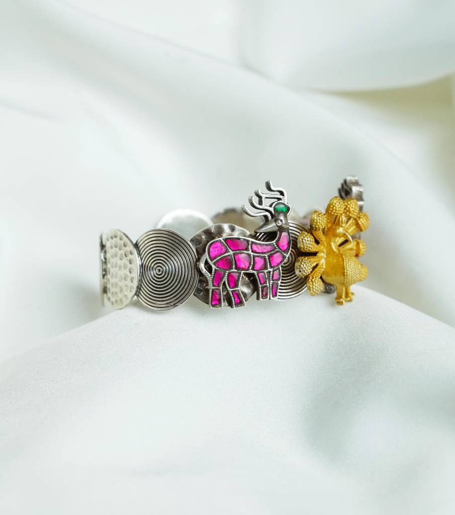Anokhi Mayur-Mrig Fusion Cuff : SPFSCUFF01
