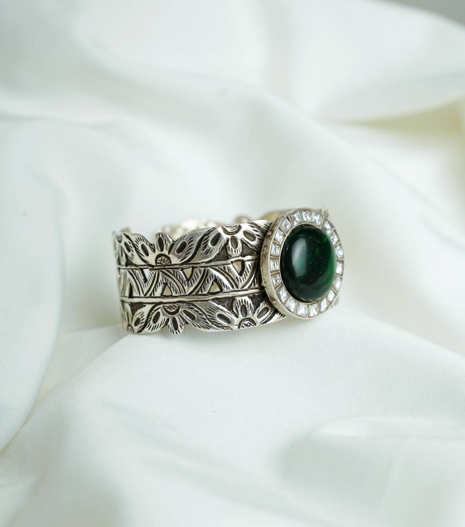 Anokhi Emerald Fusion Cuff : SPFSCUFF03