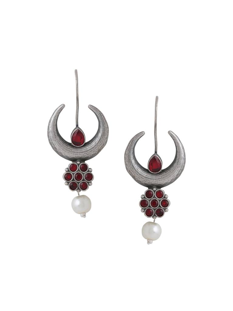 Silver Plated Oxidised Red Crescent Shaped Earrings : ABOSE18