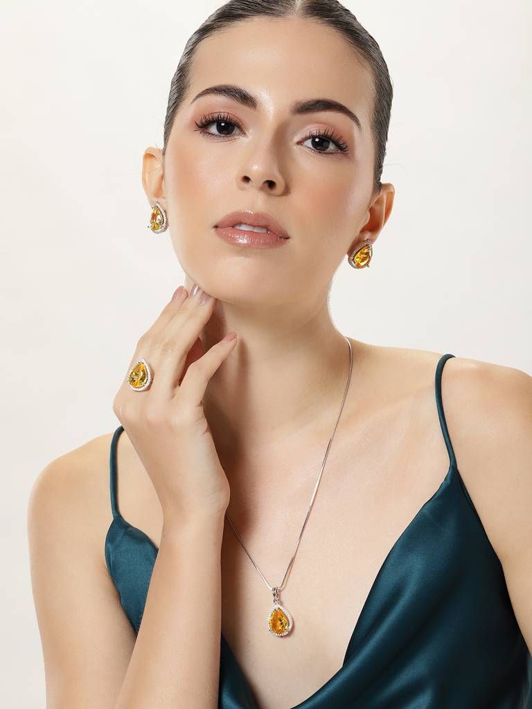 Silver Necklace Set With Dazzling American Diamond Jewelry Look : SPPSDeepComboYellow