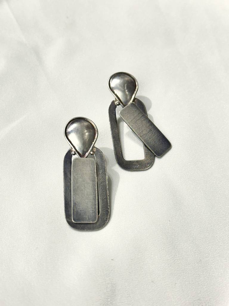 Contemporary Earrings : SPPSEARRING9