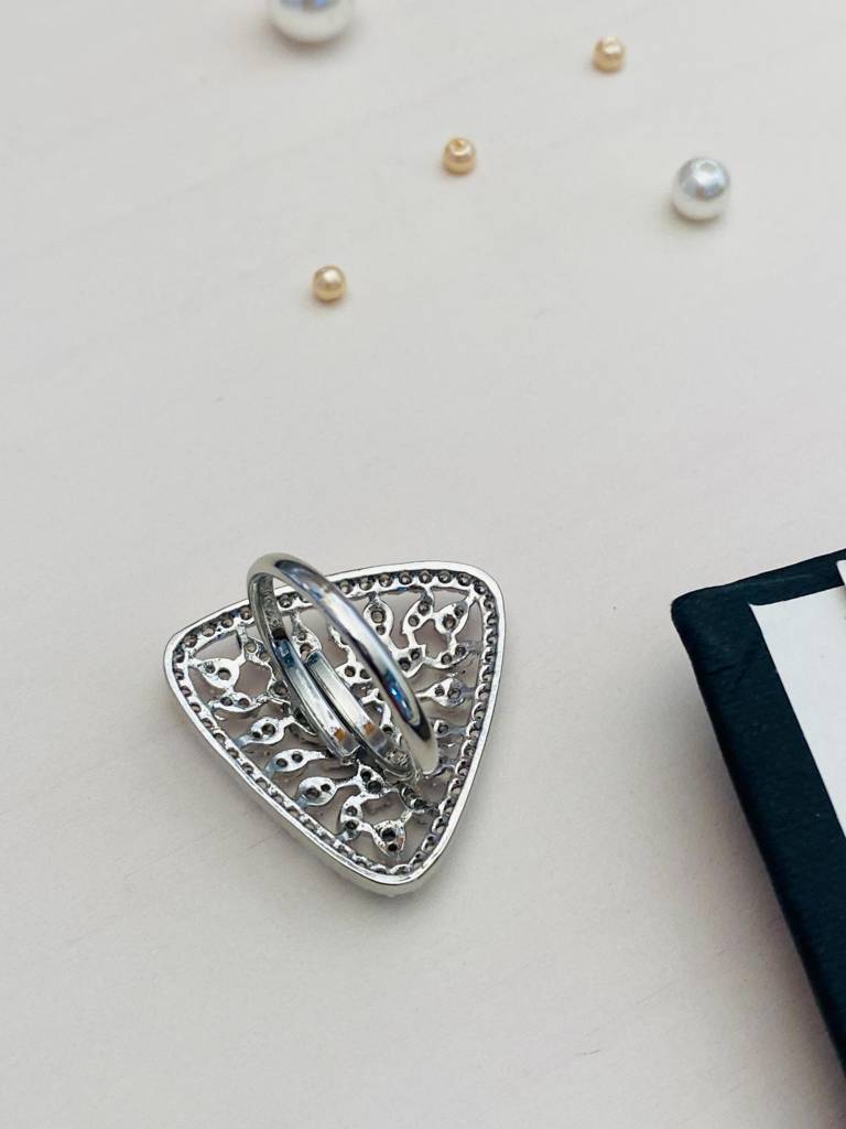 Impressive Solitaire Silver Plated American Diamond Trendy Ring : SPRingHibiscus29