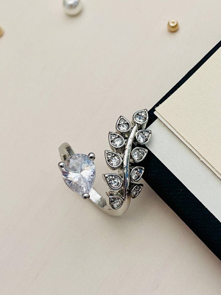 Impressive Solitaire Silver Plated American Diamond Ring For Women : SPRingIris30