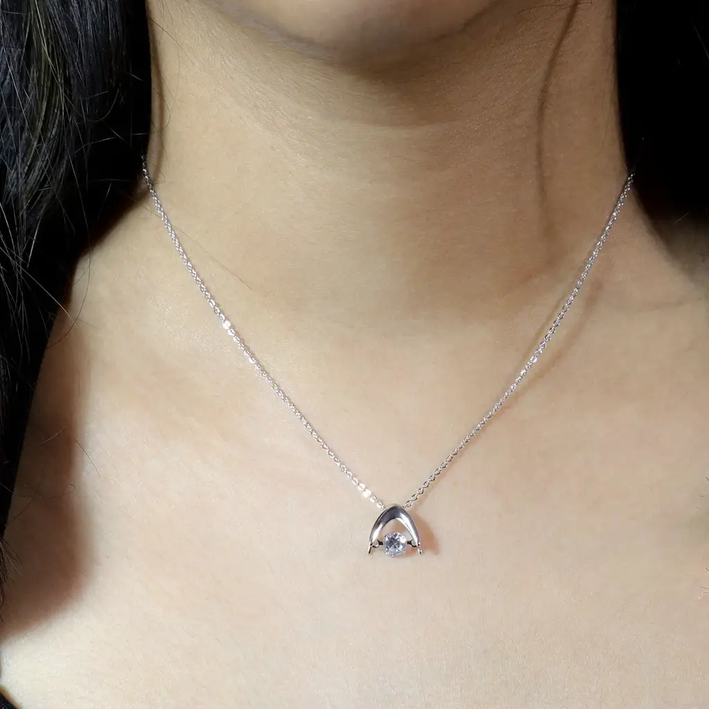 Dancing Stone Pendant : SPS029