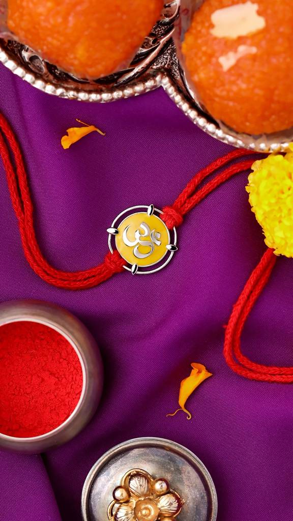 Kuberbox 925 Sterling Silver Meena Om Silver Rakhi : SRA2032_925