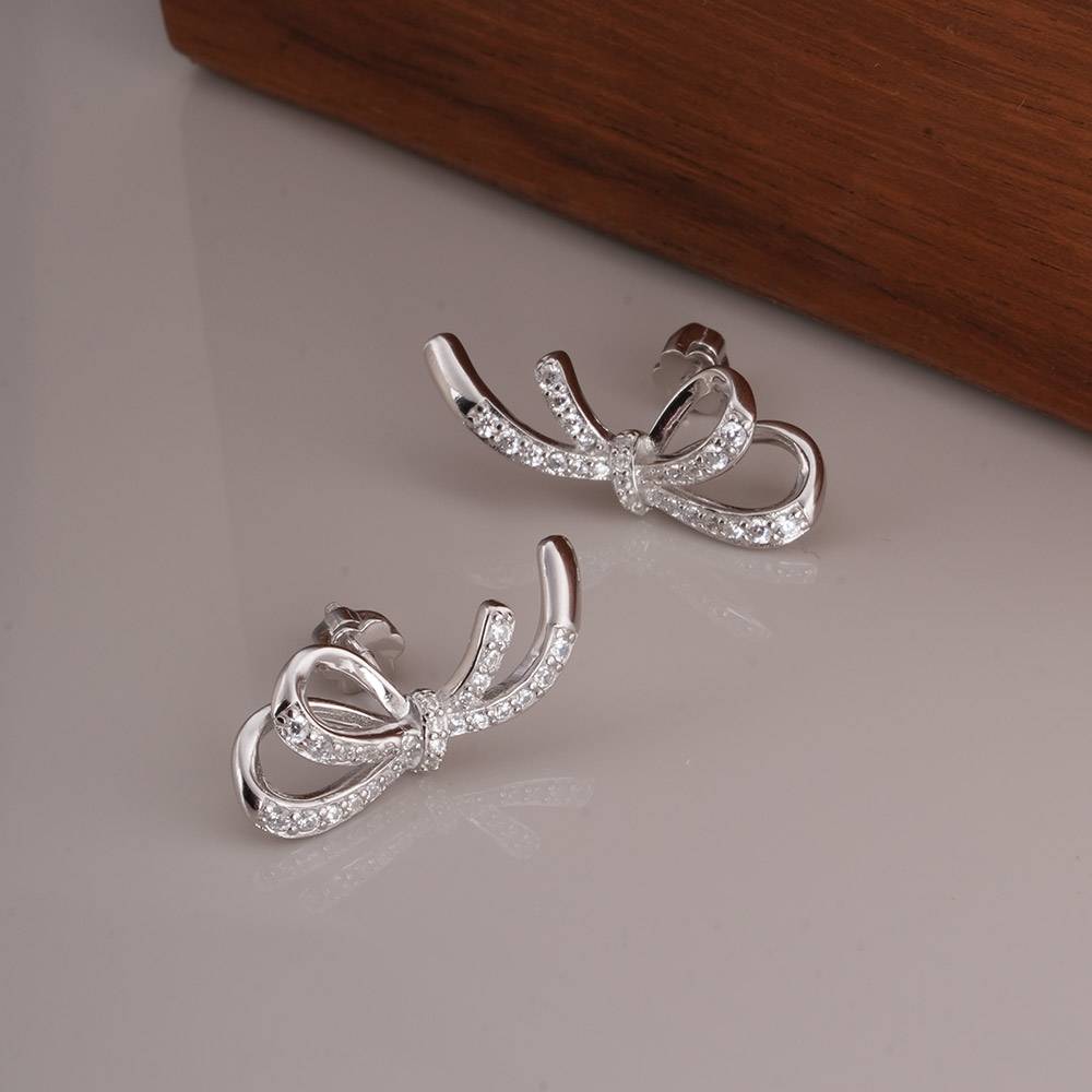 925 Sterling Silver Classic Bow Stud Earrings : SRWER12