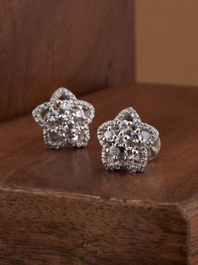 925 Sterling Silver Frozen Stardust Studs : SRWER173