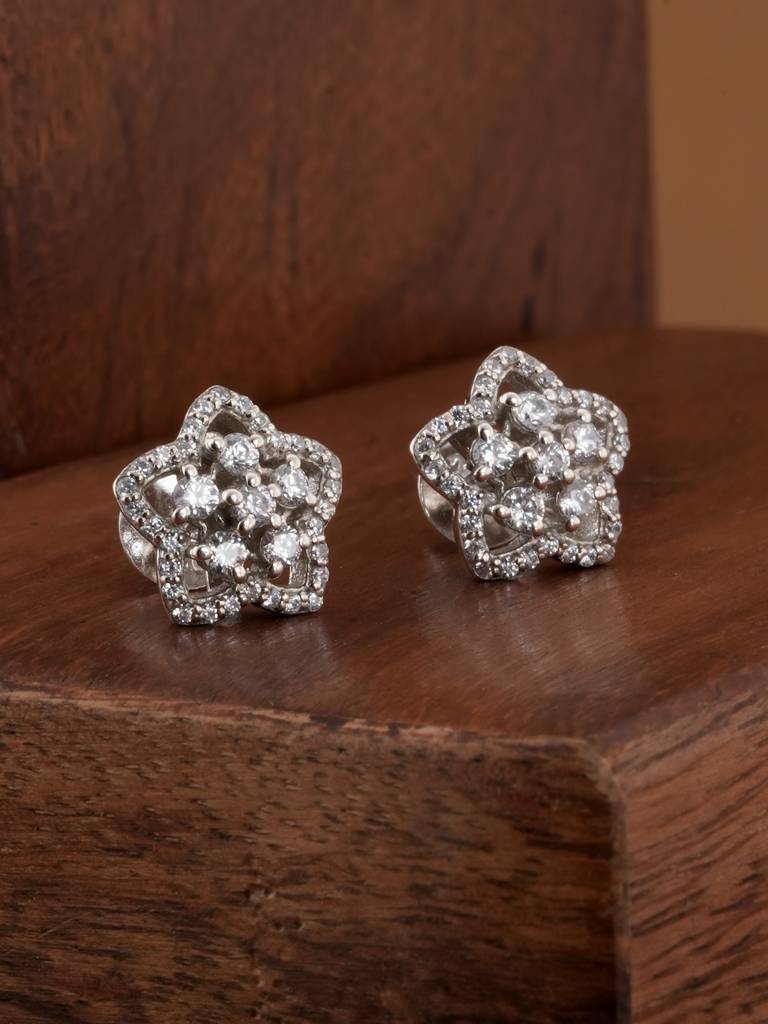 925 Sterling Silver Frozen Stardust Studs : SRWER173