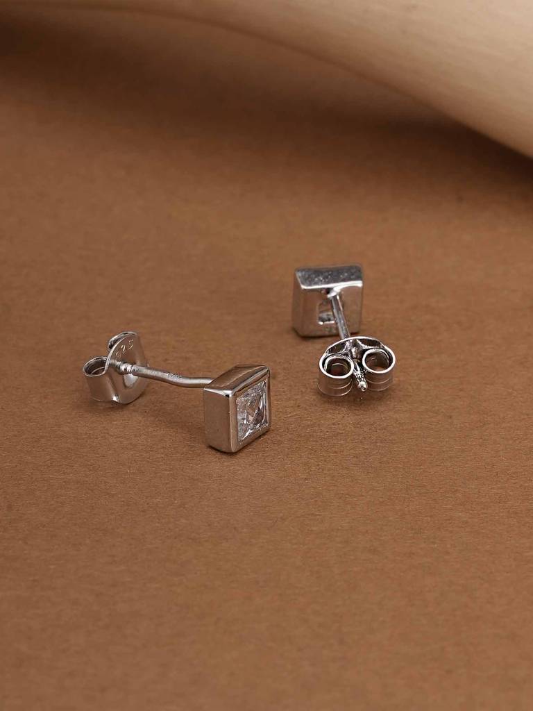 925 Sterling Silver Princess Cut Sparkler Studs : SRWER18