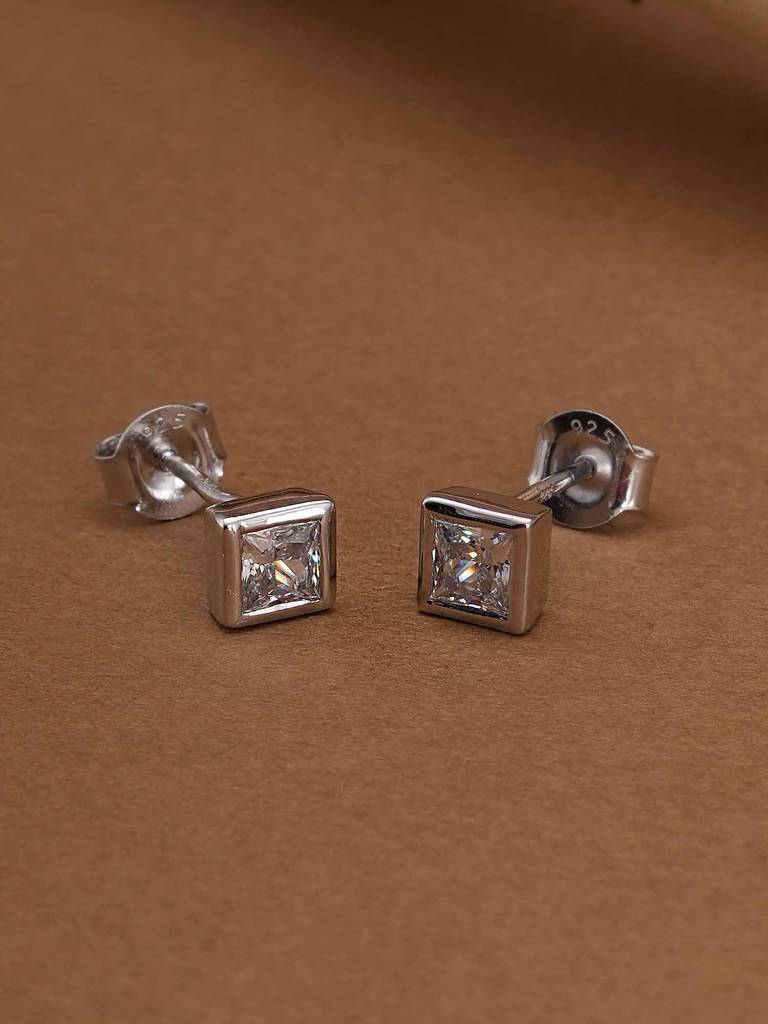 925 Sterling Silver Princess Cut Sparkler Studs : SRWER18