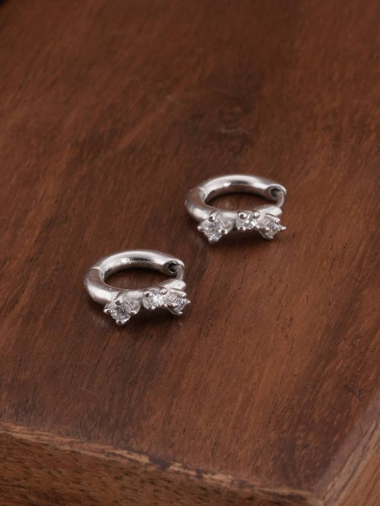925 Sterling Silver Mini Cluster Earrings : SRWER24
