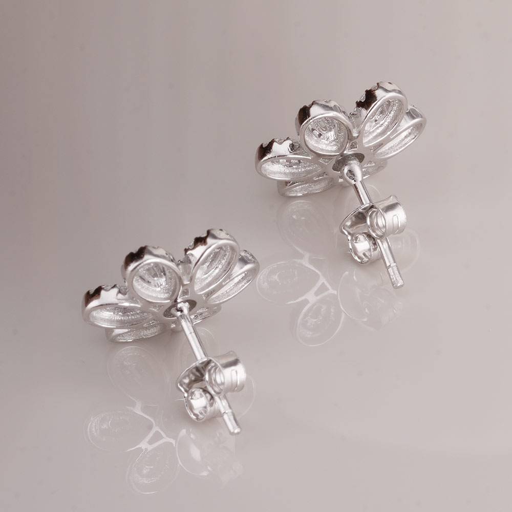 925 Sterling Silver Floral Cz Pendant And Earring Set : SRWJS1
