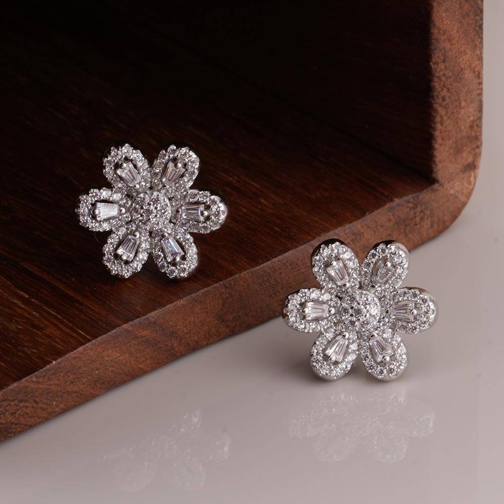 925 Sterling Silver Floral Cz Pendant And Earring Set : SRWJS1