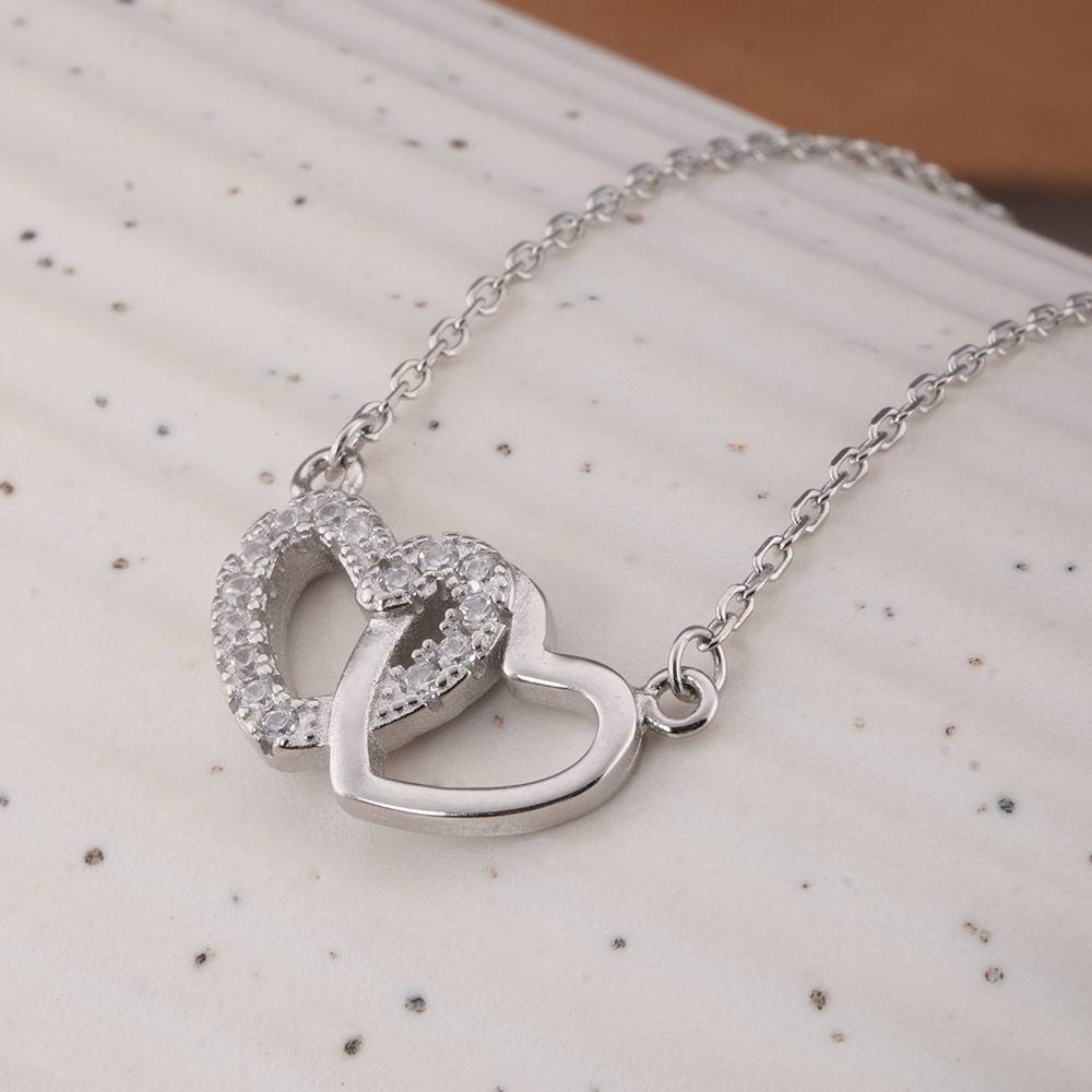 925 Sterling Silver Linked Heart Necklace : SRWNC12