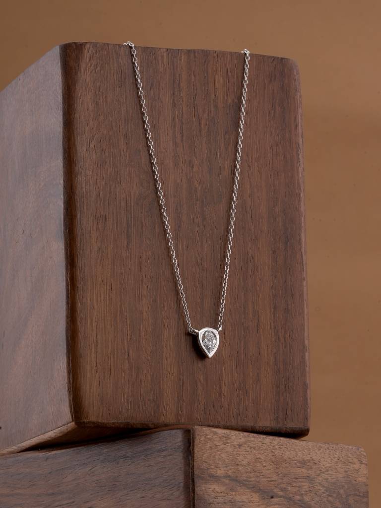 925 Sterling Silver Solitaire Pear Necklace : SRWNC25