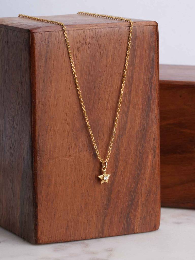 925 Sterling Silver Small Star Charm Necklace : SRWNC28