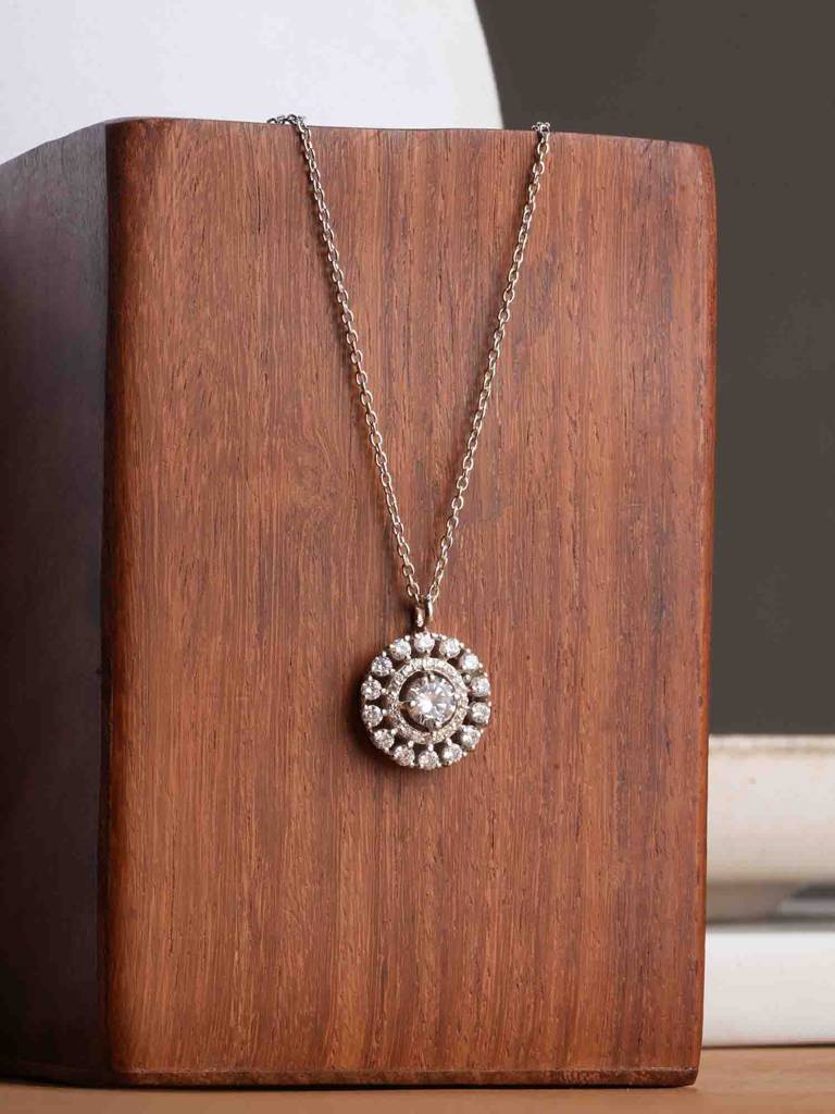 925 Sterling Silver Sparkling Round Cz Necklace : SRWNC73