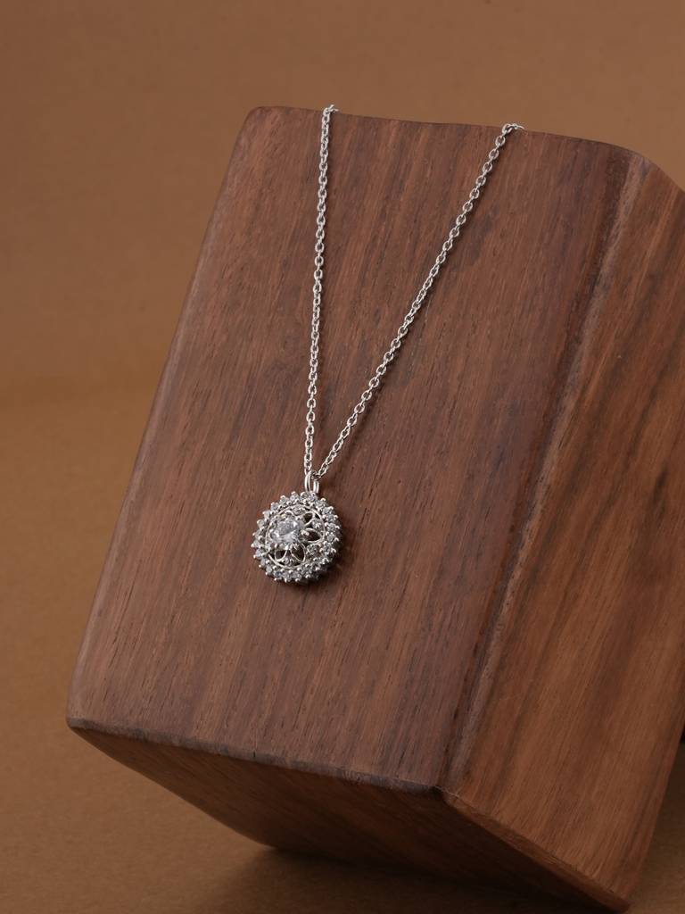 925 Sterling Silver Vintage Glamour Floral Necklace : SRWNC74