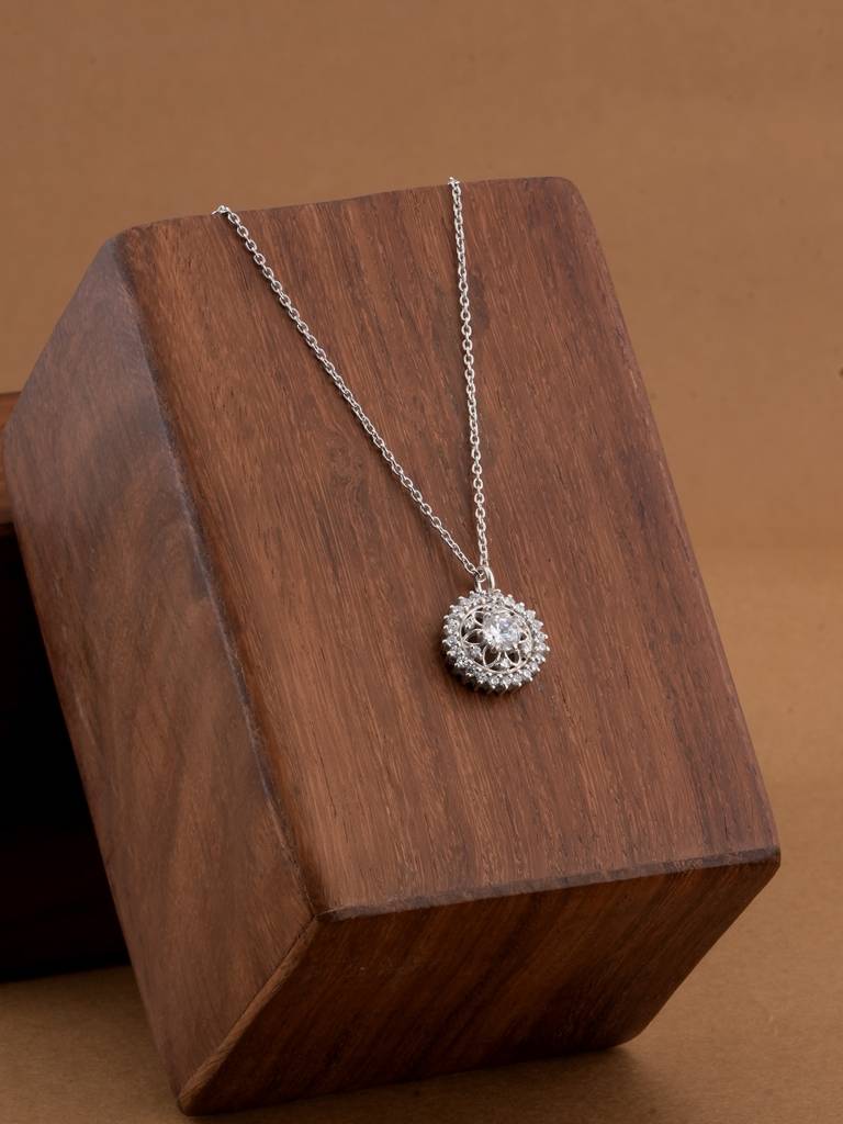 925 Sterling Silver Vintage Glamour Floral Necklace : SRWNC74