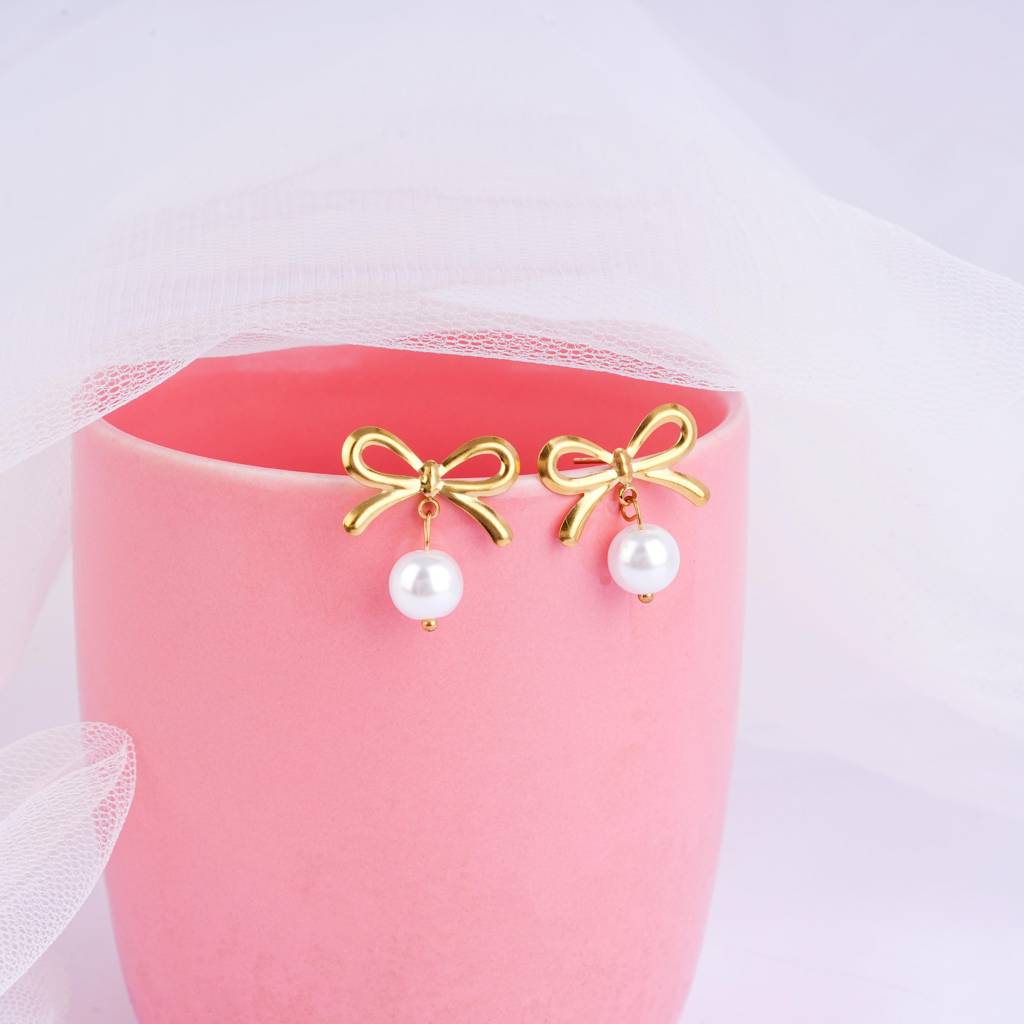Poised Grace Pearl Bow Hoop Earrings : SSER22