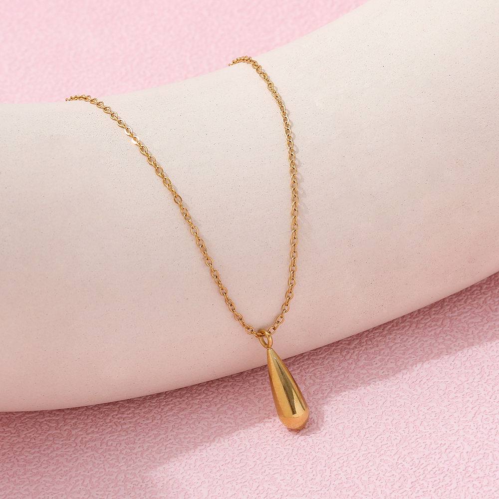 Golden Drizzle Tear Drop Necklace : SSNC15