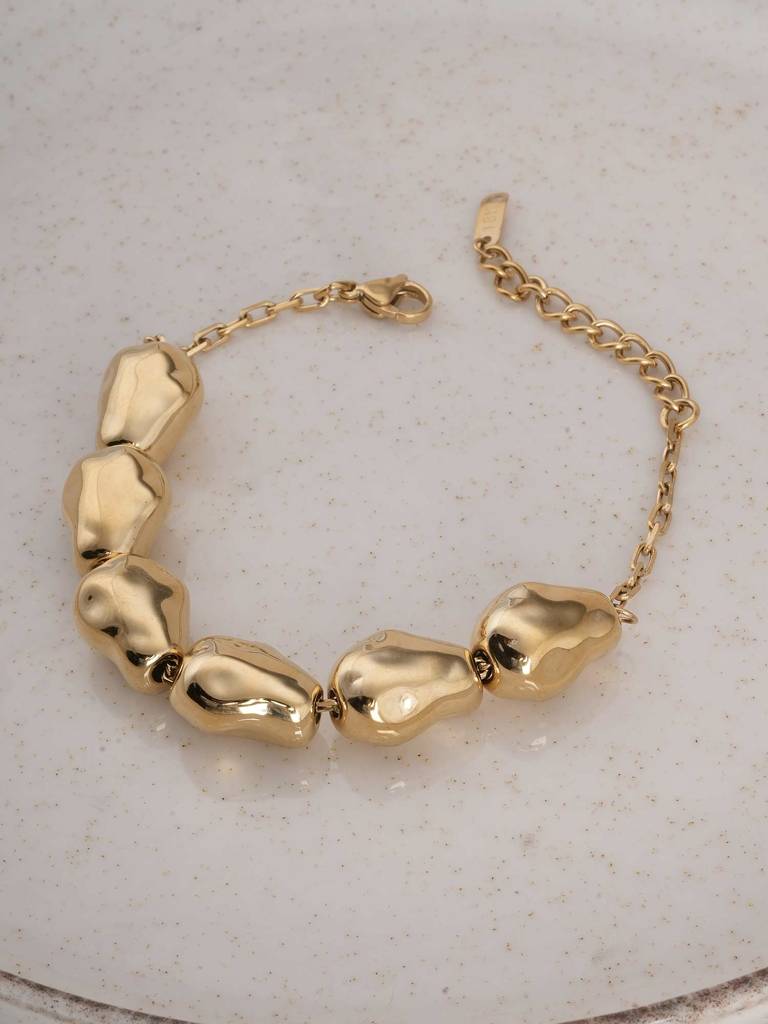 Bold Elegance Bracelet For Womens - Waterproof & Anti-Tarnish : SSWBR0313