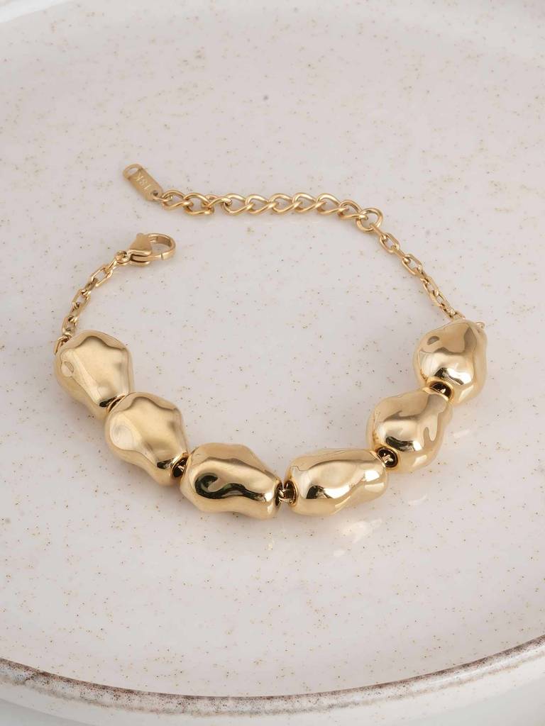 Bold Elegance Bracelet For Womens - Waterproof & Anti-Tarnish : SSWBR0313