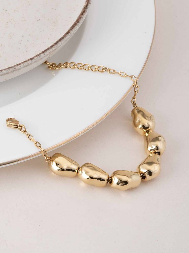 Bold Elegance Bracelet For Womens - Waterproof & Anti-Tarnish : SSWBR0313