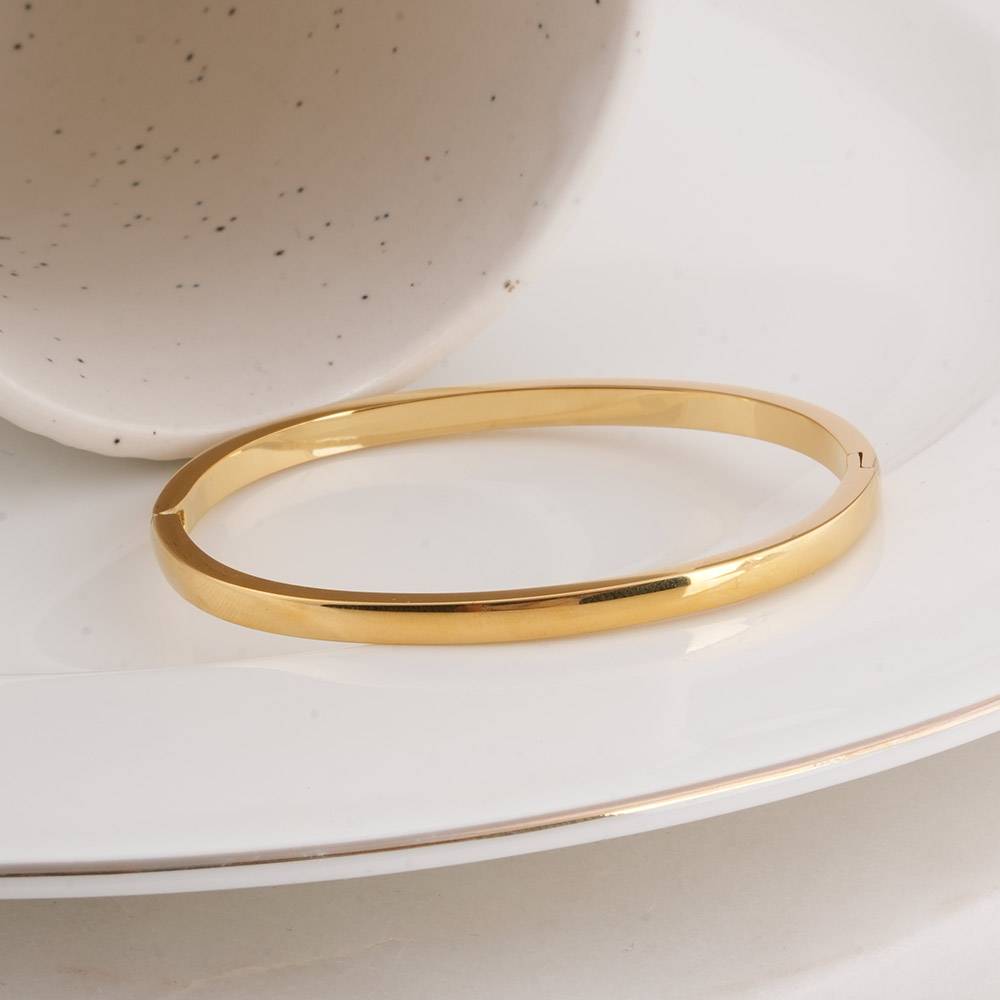 Plain Gold Bangles Bracelet For Womens - Waterproof & Anti-Tarnish : SSWBR0315