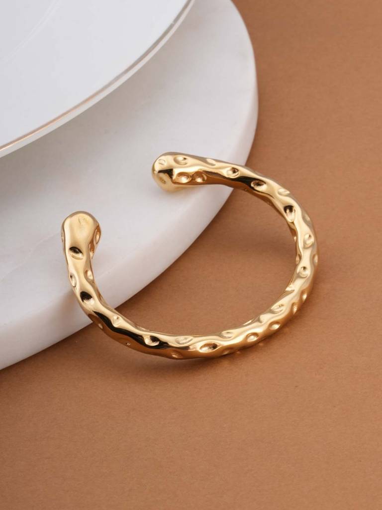Hammered Gold Cuff Bracelet For Womens - Waterproof & Anti-Tarnish : SSWBR0329